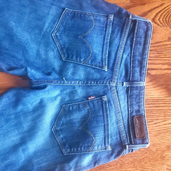Levis Bold Curve - Picture 4 of 4